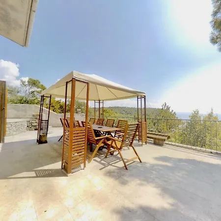 Triestevillas Sistiana, Sea View, Terrace Parking Spaces, Bbq, For 11guests ヴィラ